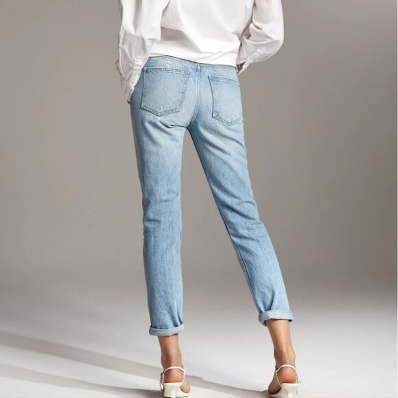 Aritzia Denim Forum The Ex Boyfriend High Waisted Distressed Jeans Size 32 - Picture 2 of 15